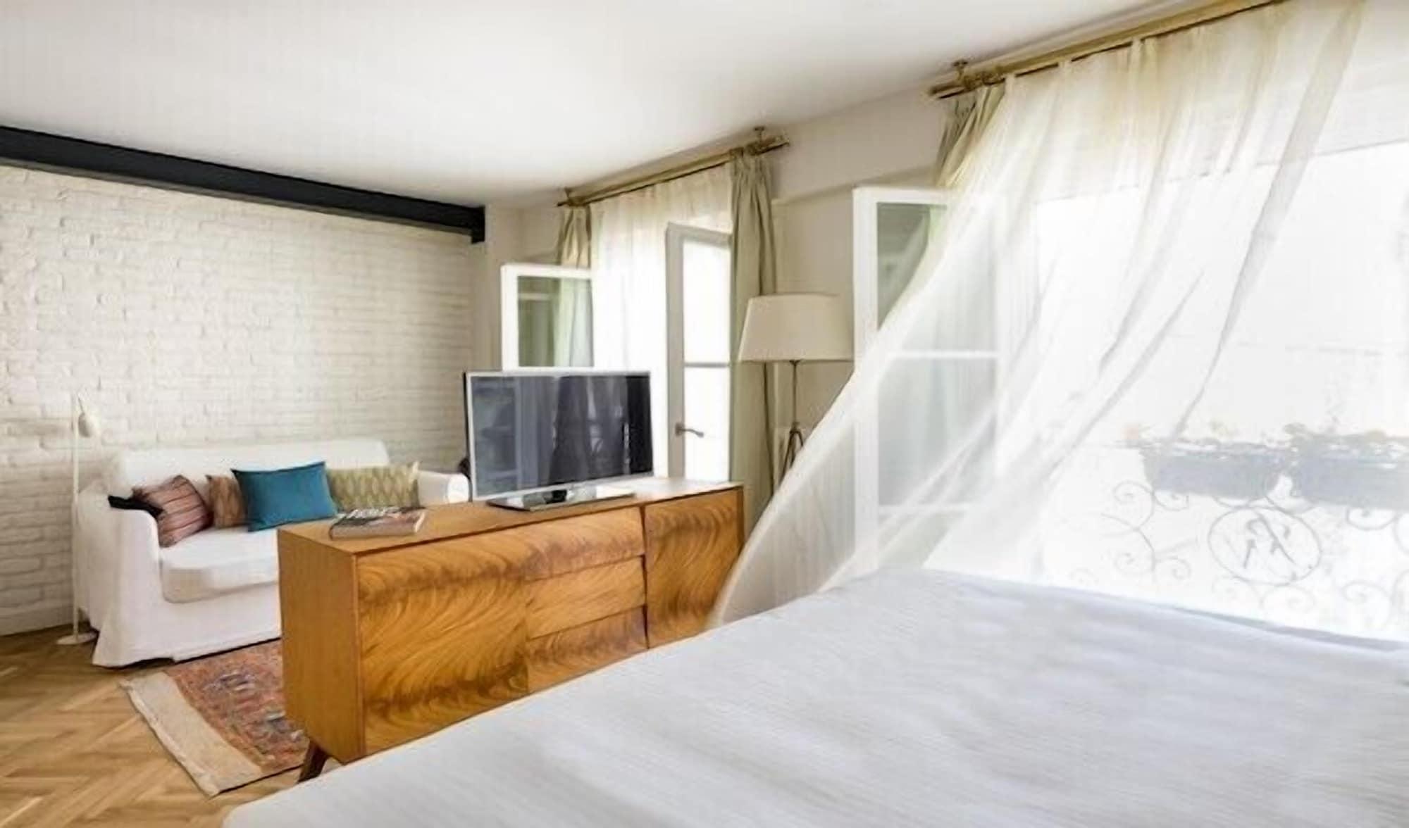 Pera Neuf Hotel Истанбул Екстериор снимка